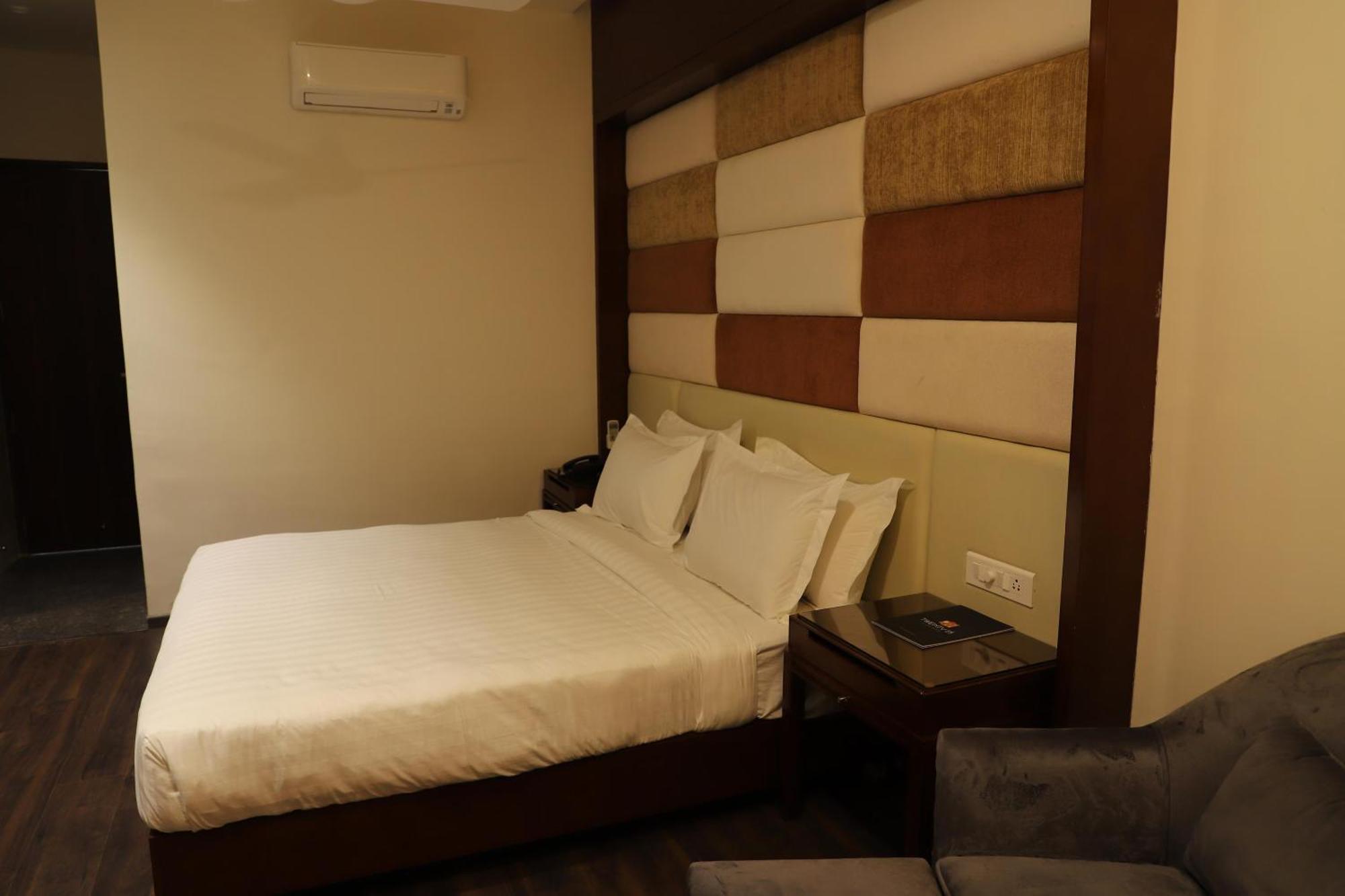 Cassa Marina Beach Resort Damlawari Bagian luar foto